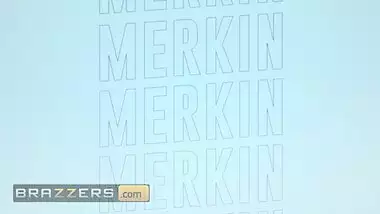 Brazzers - The Merkin On Quinton's Face Turns On His Gf Aubree Valentine & Her Roommate Demi Sutra